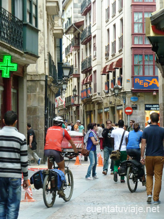 Viajando en bici por Bilbao
